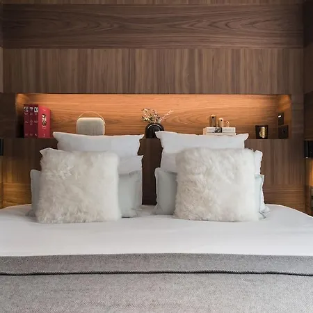 Coeur De Hotel 4*